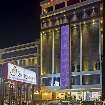 Hotel Ravi Residencia Morbi Exterior foto
